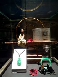 -北京七彩云南翡翠珠宝旗舰店(月坛店)