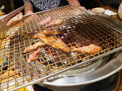 黑牛六拼-明洞阿姨·韩式酱蟹烤肉·创意料理(三元桥店)