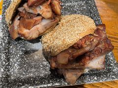-老天桥酱肉烧饼夹肘子(天桥店)