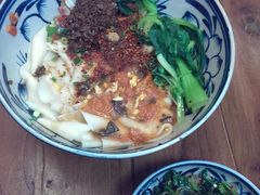 三合一干拌-关中老碗(建工路店)