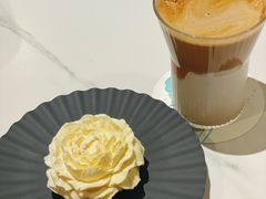 -潮一不贰·法式甜品·生日蛋糕·西式简餐(外滩店)