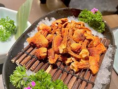 -捞王锅物料理(上海世茂广场店)