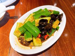 木耳拍黄瓜-五稻厨房粤西菜(新闻店)