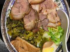 -潮汕三宝鲜牛肉火锅