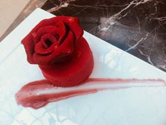 情人节玫瑰蛋糕-漢咖啡·全服务式自助晚餐(武汉洲际酒店)