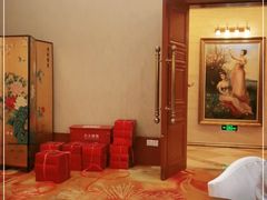 -山明水秀大饭店