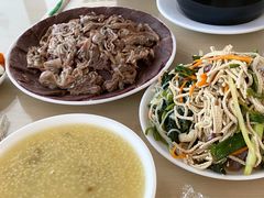 -闫家驴肉老店(华电一校店)
