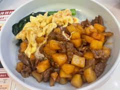鲍鱼汁薯仔牛肉拌饭-杯子红牛排(创意产业园店)