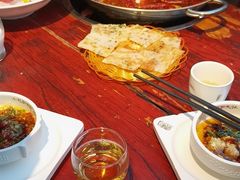 -小龙翻大江文化火锅(宽窄店)