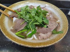 -李记贵州特色羊肉粉(炫地购物中心店)