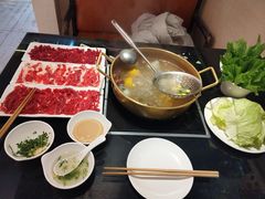 -潮汕三宝鲜牛肉火锅