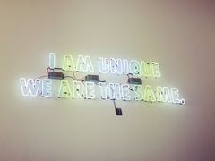 -UNI UNI(环亚凯瑟琳店)