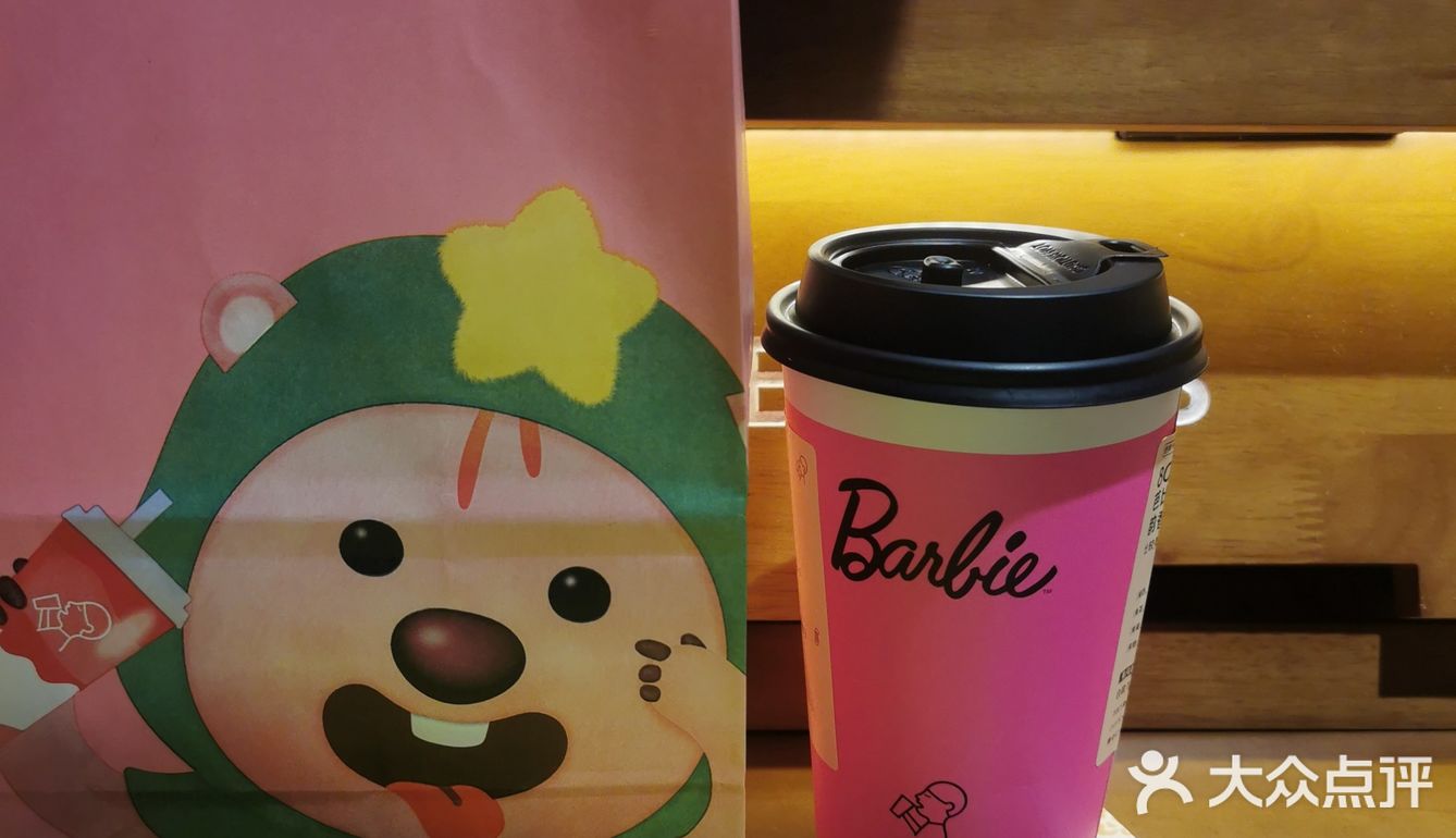 喜茶的女明星来啦！！！