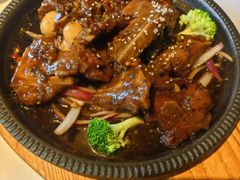 -八府香鸭·啫啫煲(华山路店)