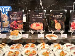 -雍容荟帝王蟹活龙虾展台自助(IFS黑金店)