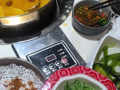 -喃喃椰·糟粕醋·椰子鸡火锅(七堡花园店)