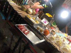 -周日夜市