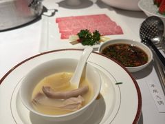 -洋房火锅(上海新天地南北里店)