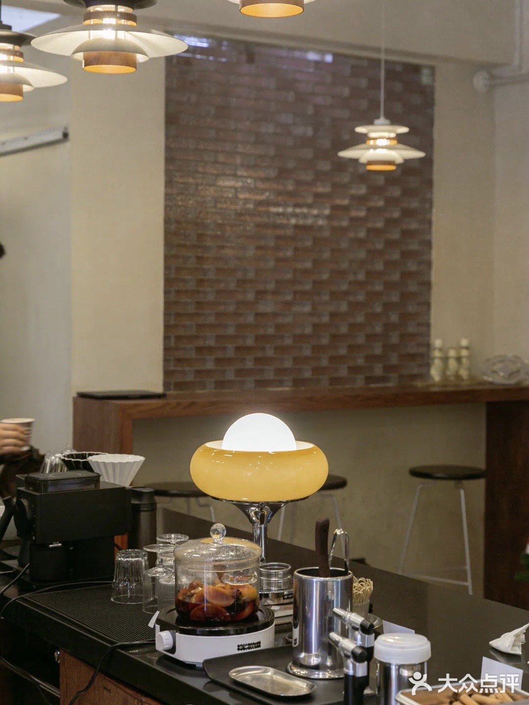 广州探店|会发光的复古咖啡厅☕