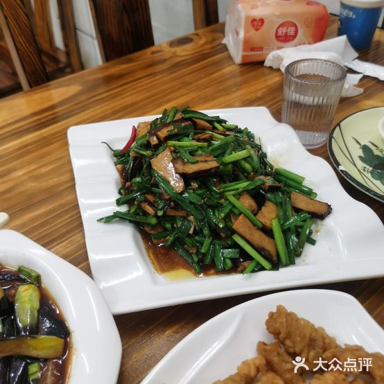 老地方街坊菜湘菜馆
