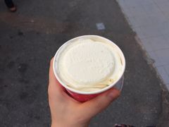 -天品味 一口吃榴莲泡芙