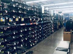 -迪卡侬(西三旗店)