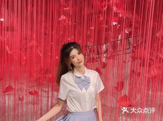日本艺术家塩田千春和韩国艺术家徐道获，带着他们的作品