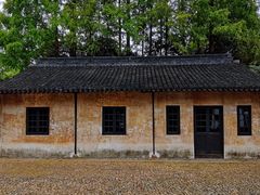 -上海市龙华烈士陵园