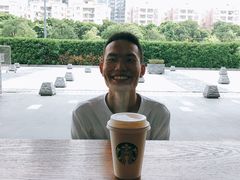 -星巴克臻选(珠海富华里店)
