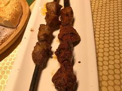 戈壁滩红柳烤肉-巴扎美食·新疆菜·西域歌舞表演餐厅(新疆大厦店)