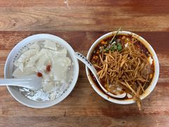 -小谭豆花(西大街店)