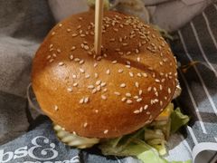 -Ribs & Burgers The Rocks