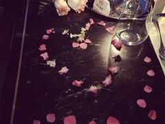 凌璇阁-广州花园酒店-凌璇阁360度高空海鲜自助餐CAROUSEL