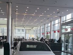 -天津波士信达奔驰4S店(卫津南路店)