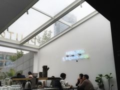 -UNI UNI(环亚凯瑟琳店)