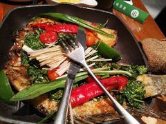 香茅草烤罗非鱼-云海肴·汽锅鸡·云南菜(苏州中心店)
