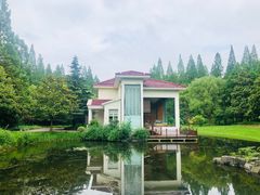 -上海怡沁园度假酒店
