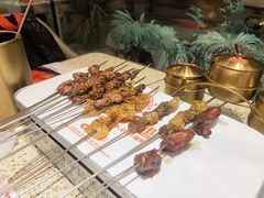 -小董哥烤串·爆汁大油边(故宫店)