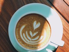 拿铁-VESH COFFEE(定西路店)