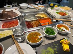 -海底捞火锅(杭州滨江九宜城店)