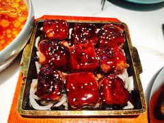 -荷塘秋月·本帮江浙菜(国权路店)