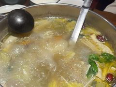 -乡土黄·鲜牛肉火锅·小龙虾(兴业街店)