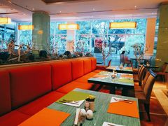 大堂-上海浦东假日酒店逸庭咖啡厅
