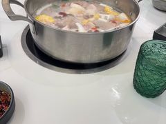 -喃喃椰·糟粕醋·椰子鸡火锅(七堡花园店)