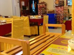 大堂-重庆鸡公煲(三八山珍美食城店中店)