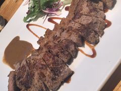 西冷牛排-HUZI虎滋精酿餐吧(京西大悦城店)