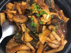 -乜都得港式茶楼(天贵路店)