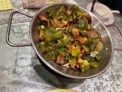 -莲餐厅·湖北菜·潜江小龙虾店(愚园路店)