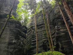 -梭布垭石林景区