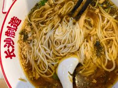 -百联奥特莱斯广场(南京店)